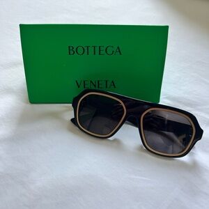 Bottega Veneta BV1217S Sunglasses Men Black Gray Aviator 53